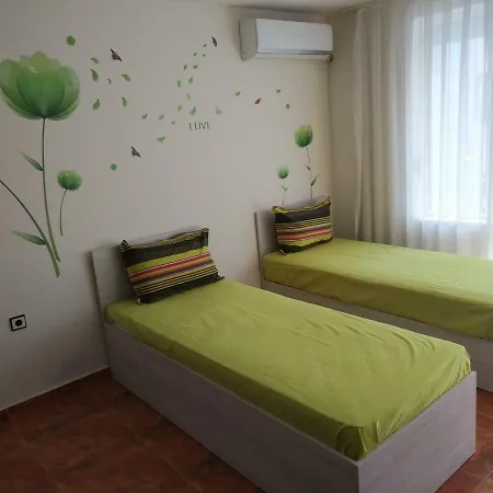 Downtown Apartment *